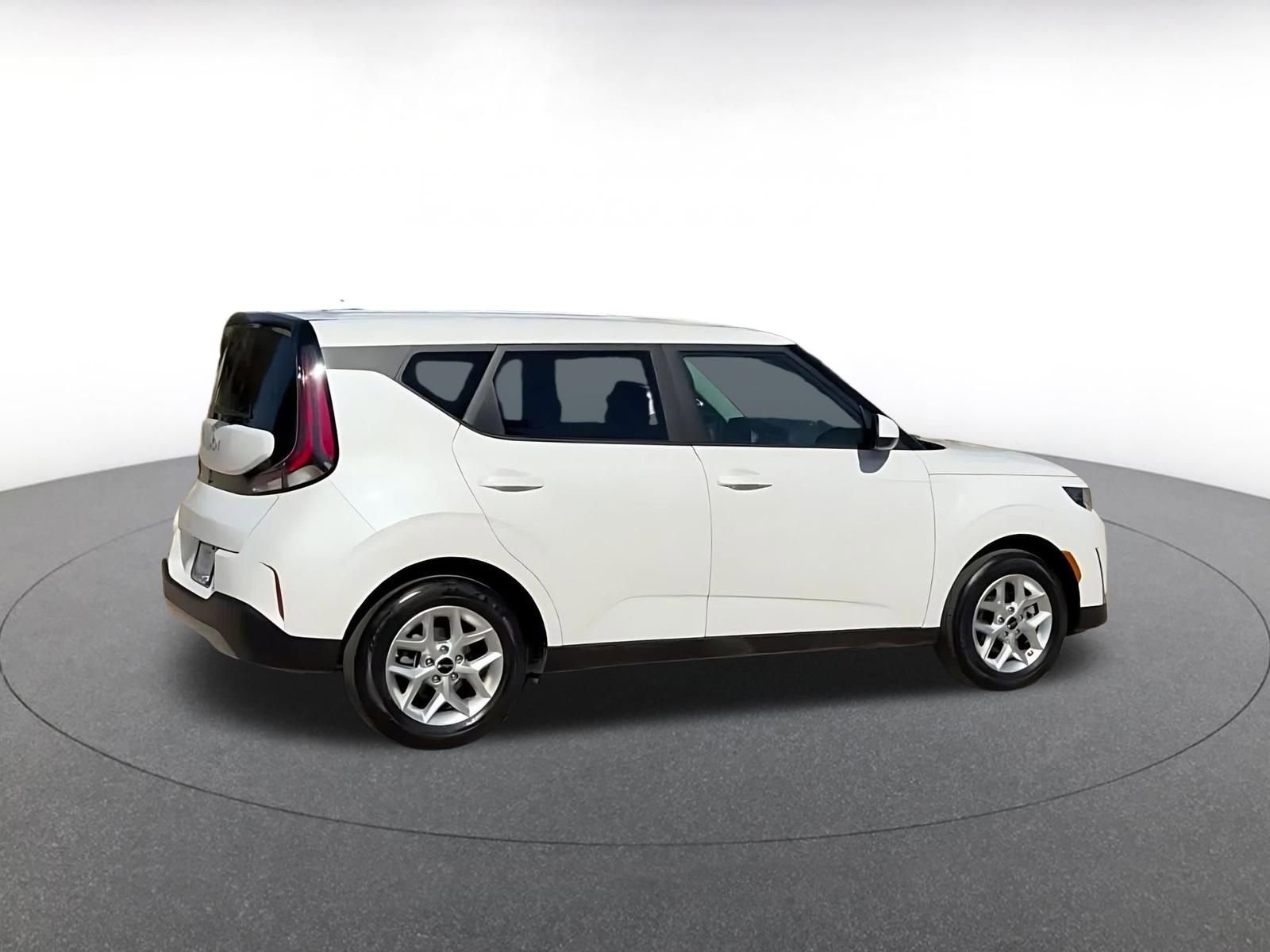 Thumbnail: 2025 Kia Soul - 15