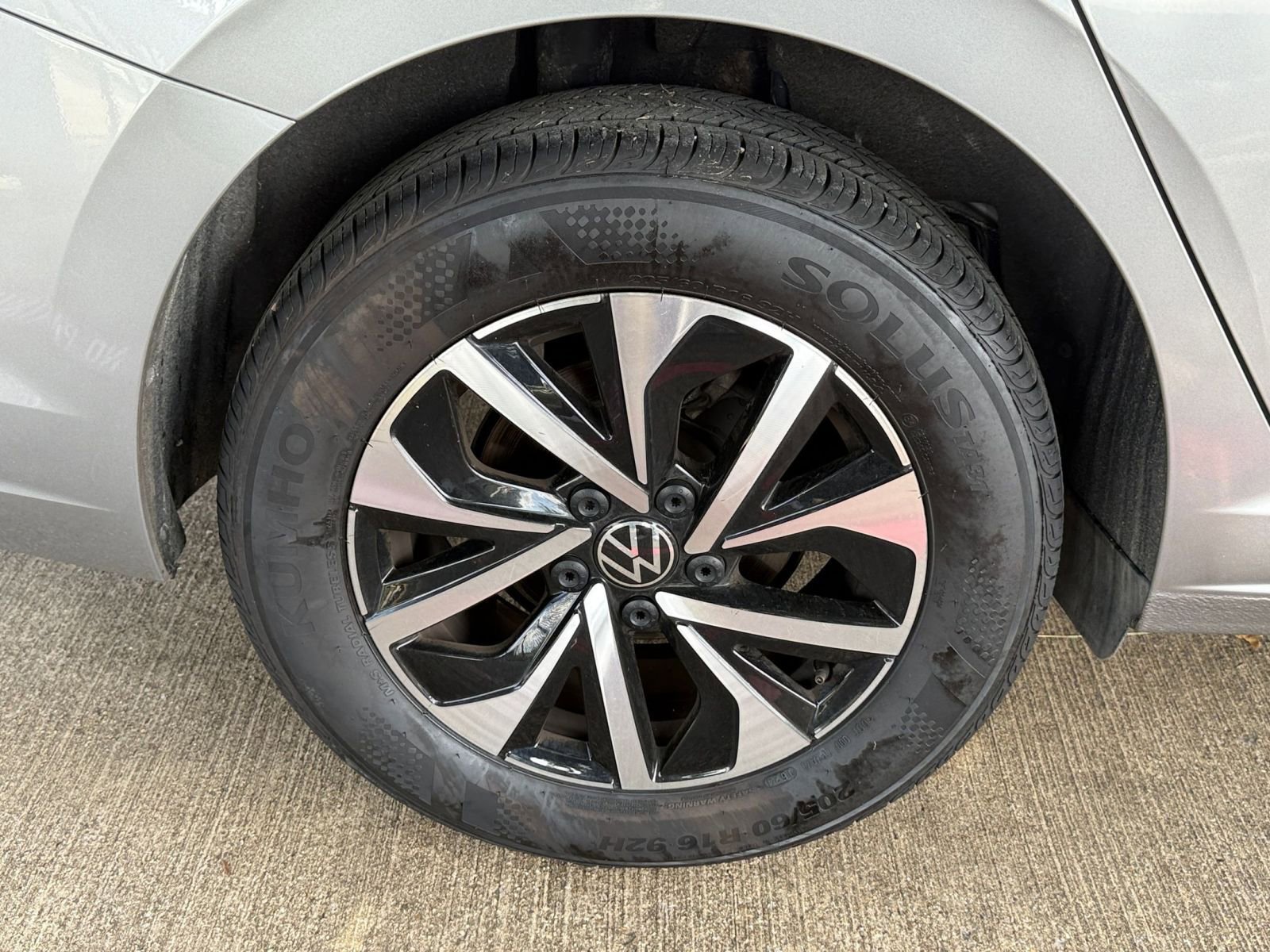 Thumbnail: 2024 Volkswagen Jetta - 31