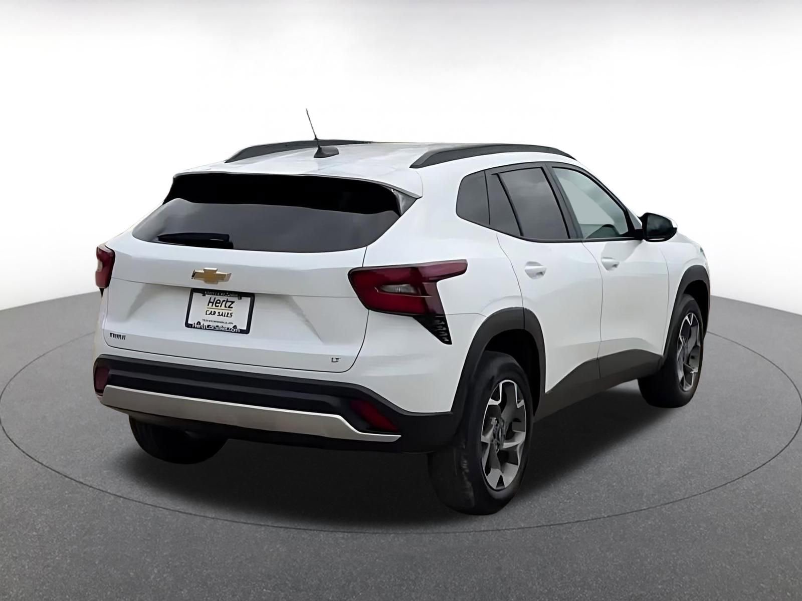 Thumbnail: 2025 Chevrolet Trax - 14