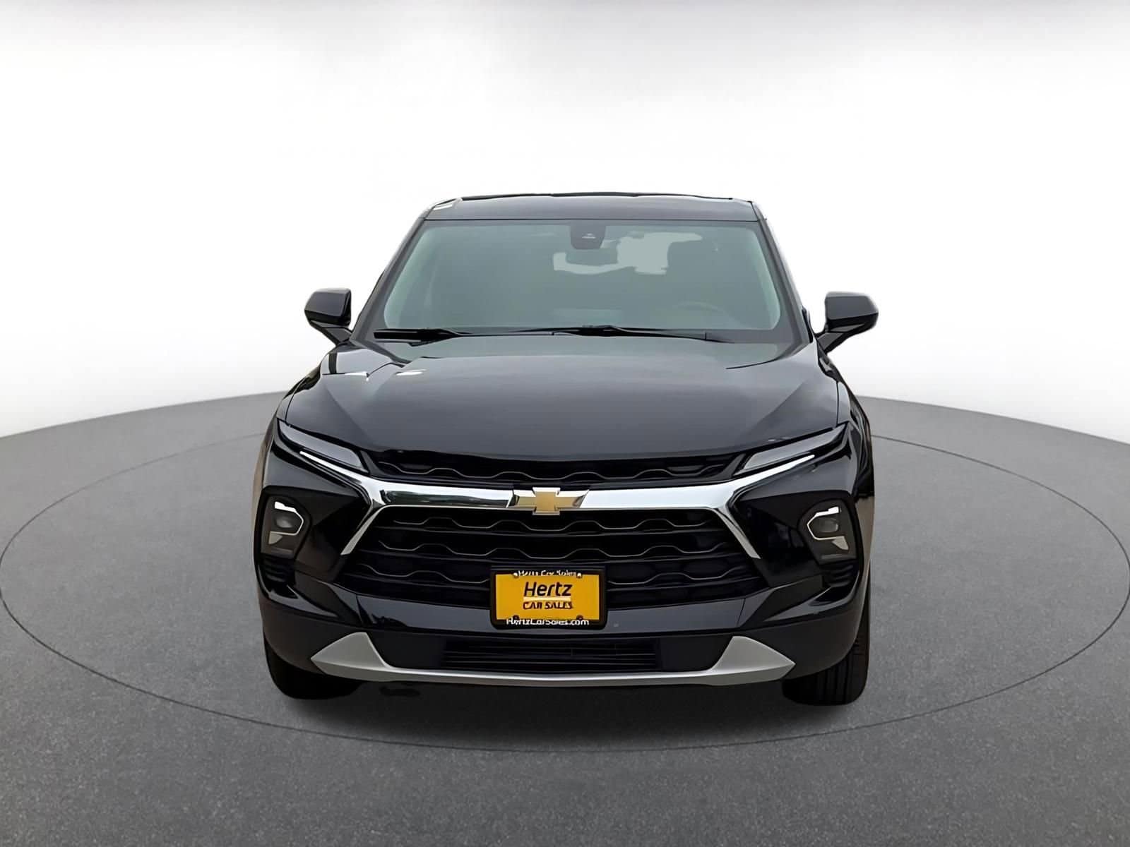 Thumbnail: 2025 Chevrolet Blazer - 4