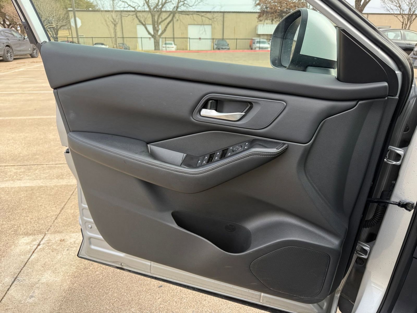 Thumbnail: 2025 Nissan Rogue - 20