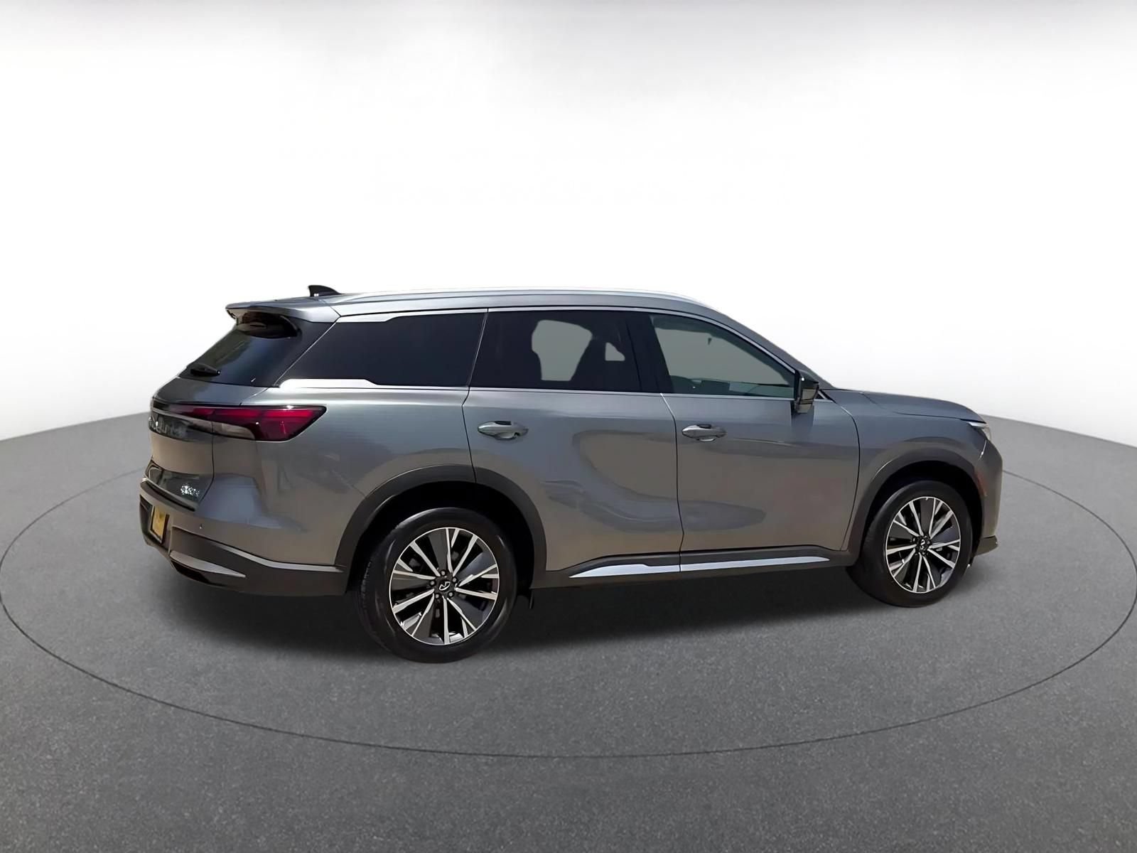 Thumbnail: 2026 INFINITI QX60 - 15