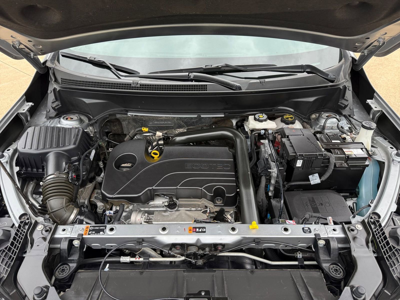 Thumbnail: 2024 GMC Terrain - 33