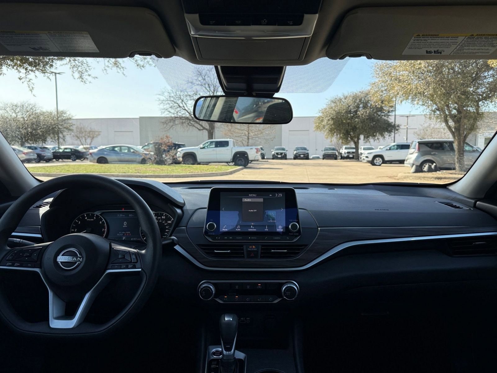 Thumbnail: 2025 Nissan Altima - 33