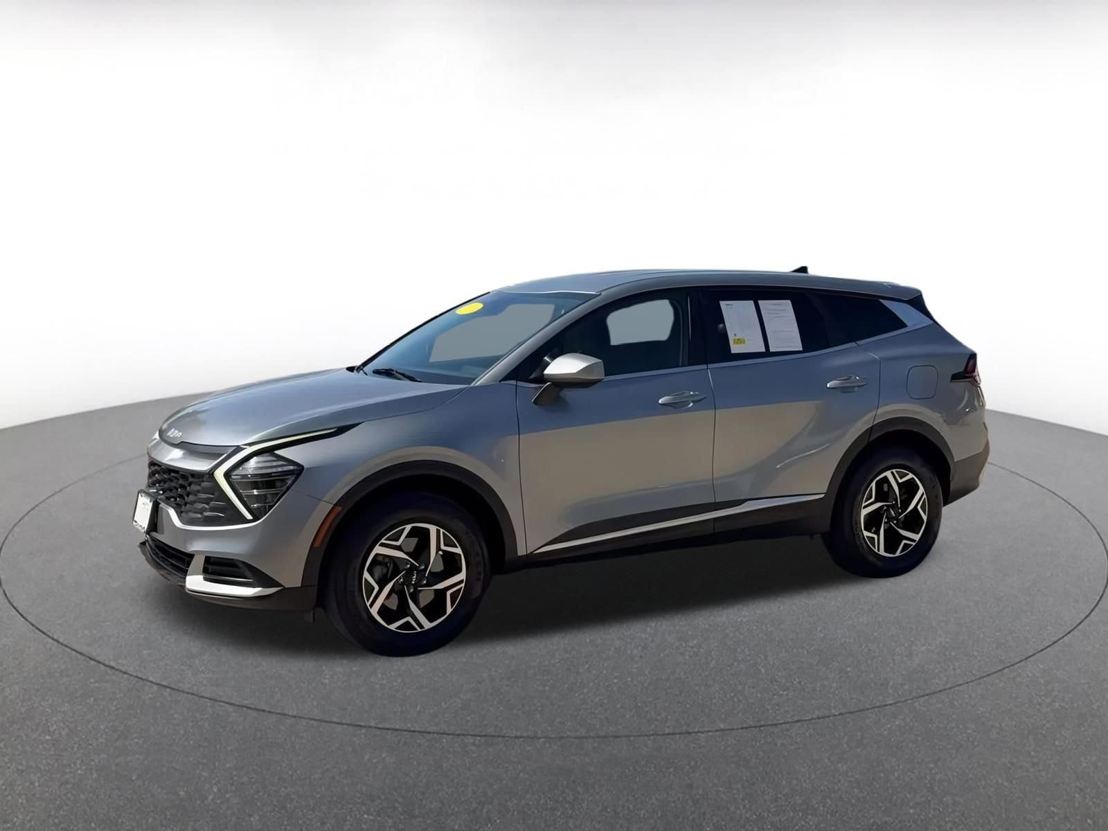 Thumbnail: 2024 Kia Sportage - 8