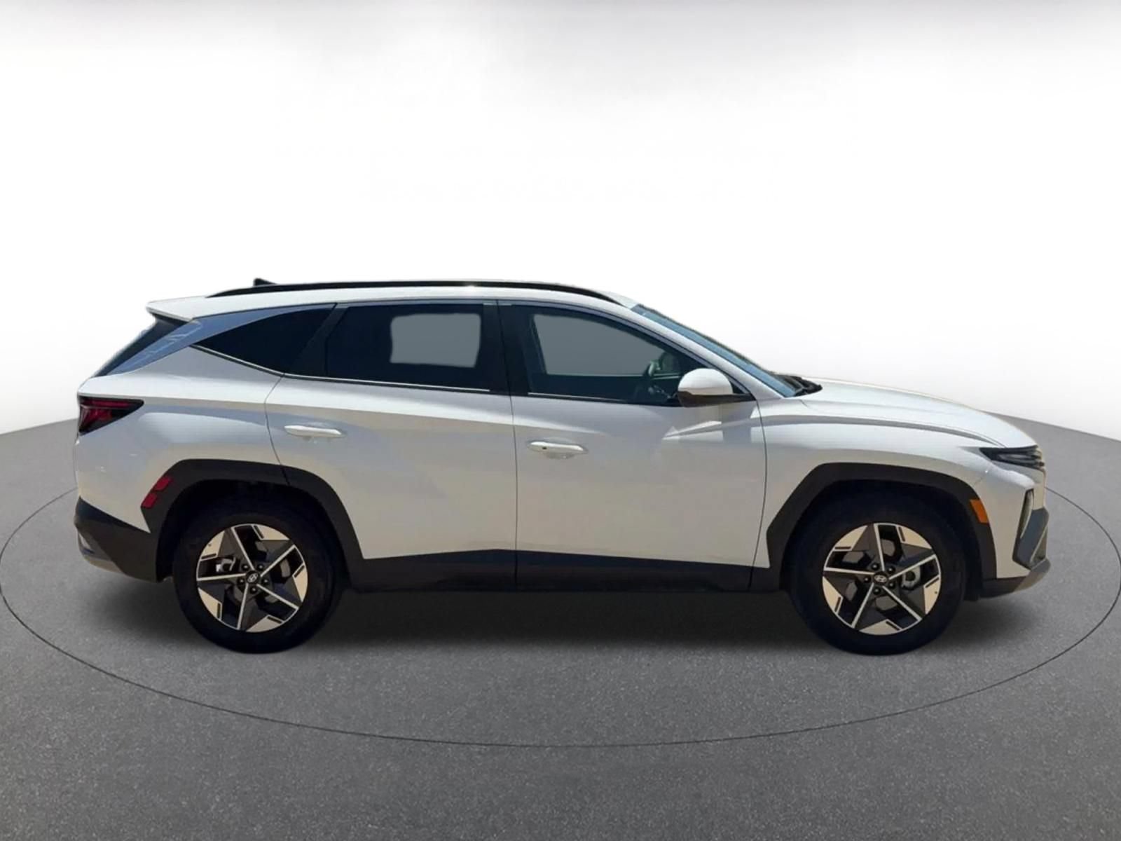 Thumbnail: 2026 Hyundai Tucson - 16