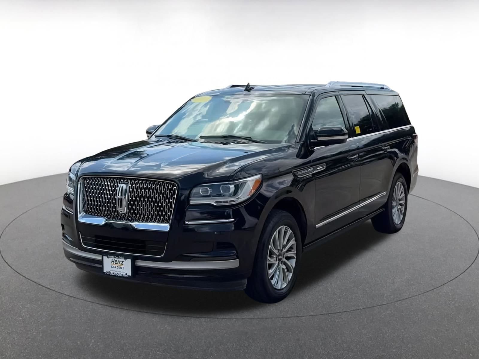 Thumbnail: 2024 Lincoln Navigator L - 7