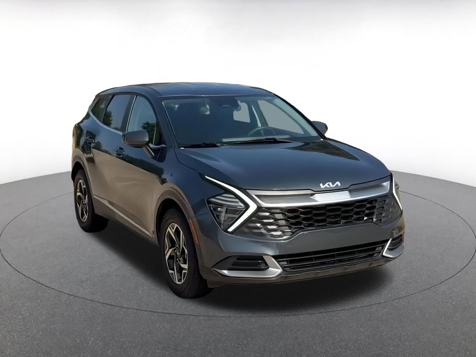 Thumbnail: 2024 Kia Sportage - 3