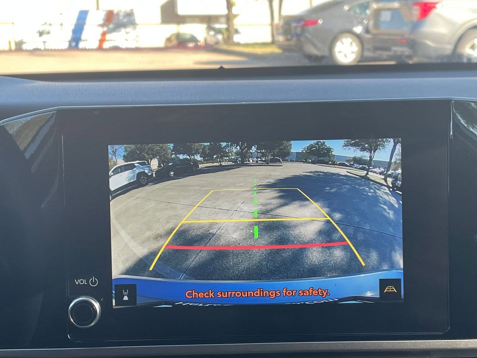 Thumbnail: 2025 Toyota Camry - 17