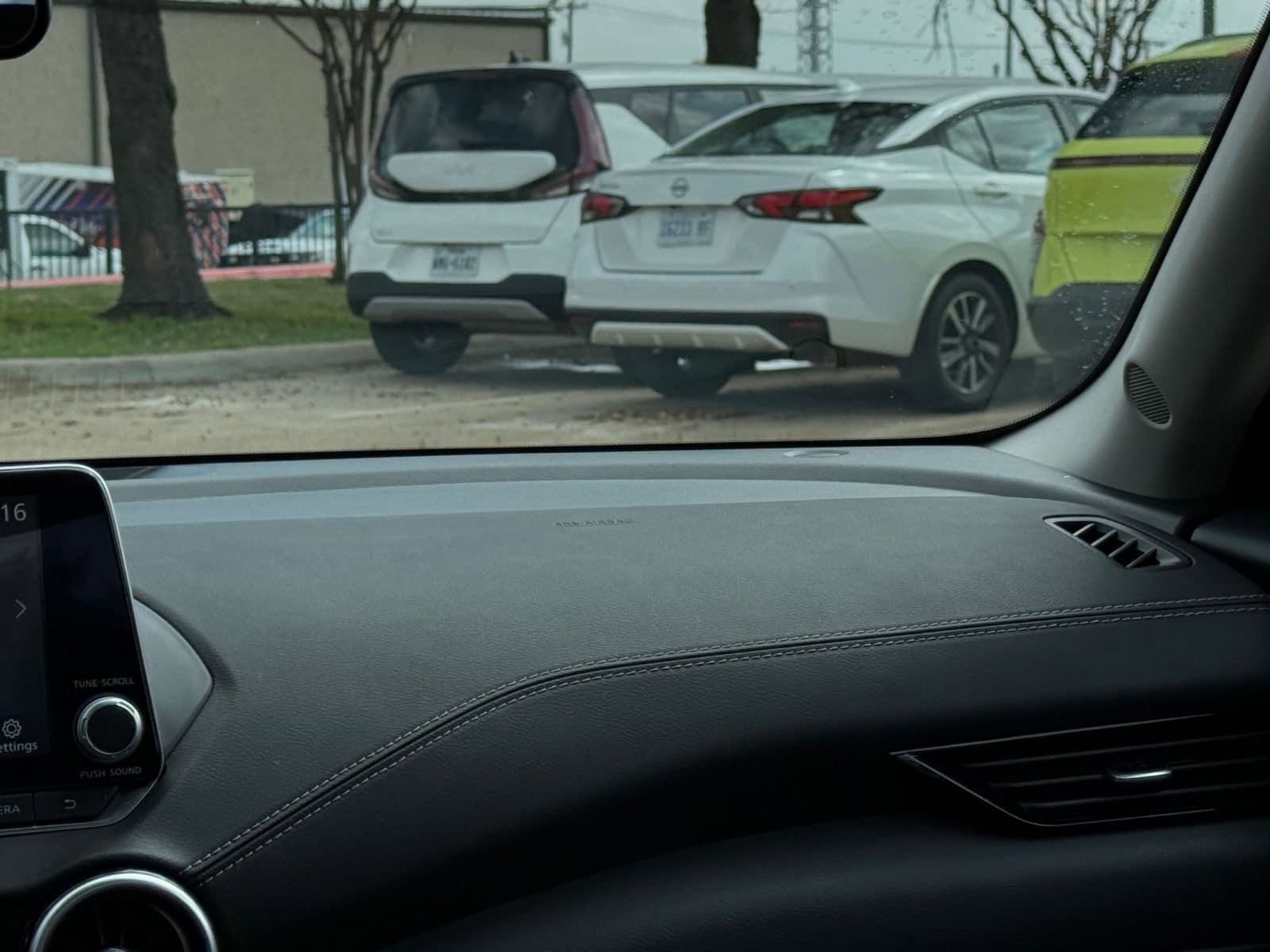 Thumbnail: 2025 Nissan Sentra - 35