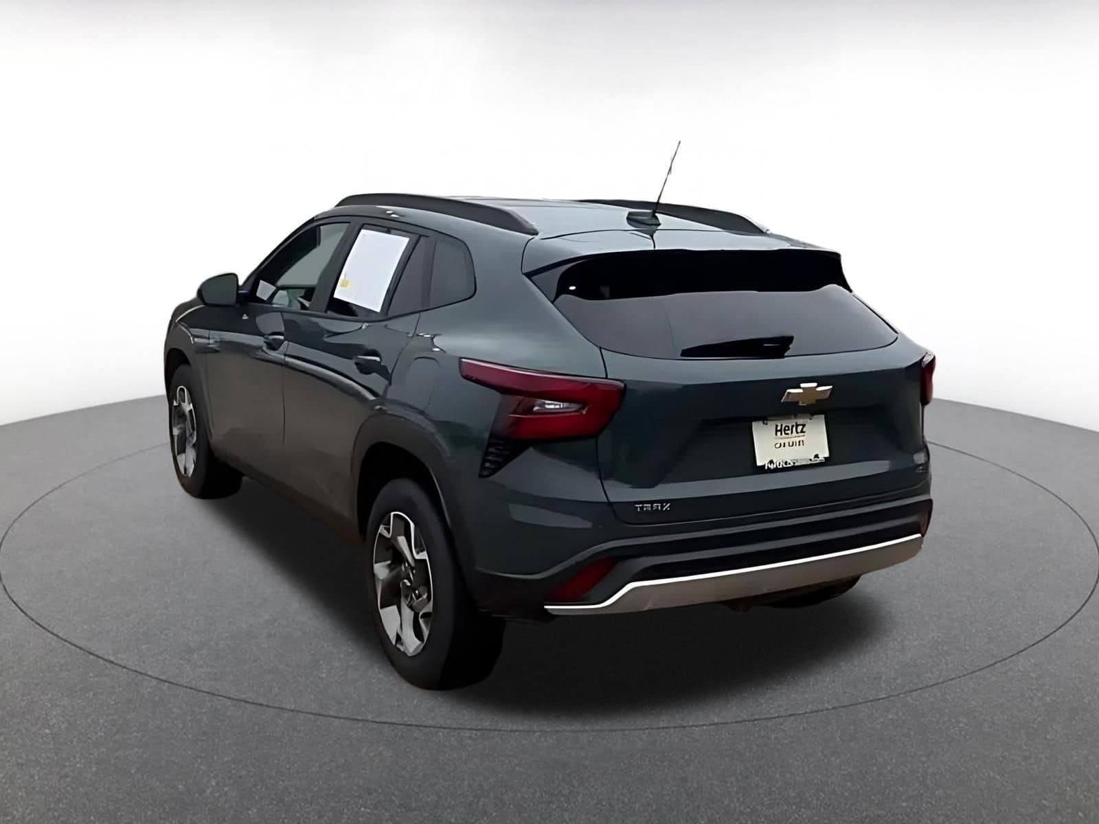 Thumbnail: 2025 Chevrolet Trax - 4
