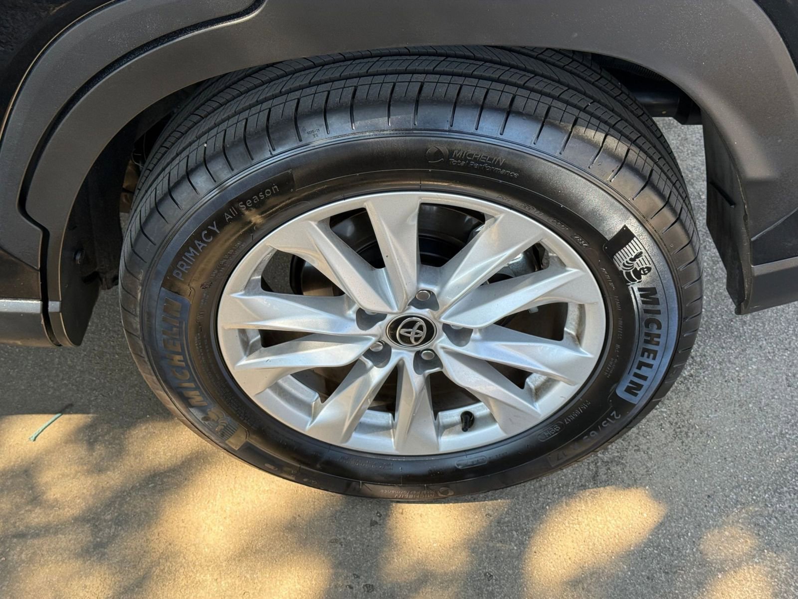 Thumbnail: 2025 Toyota Corolla Cross - 30