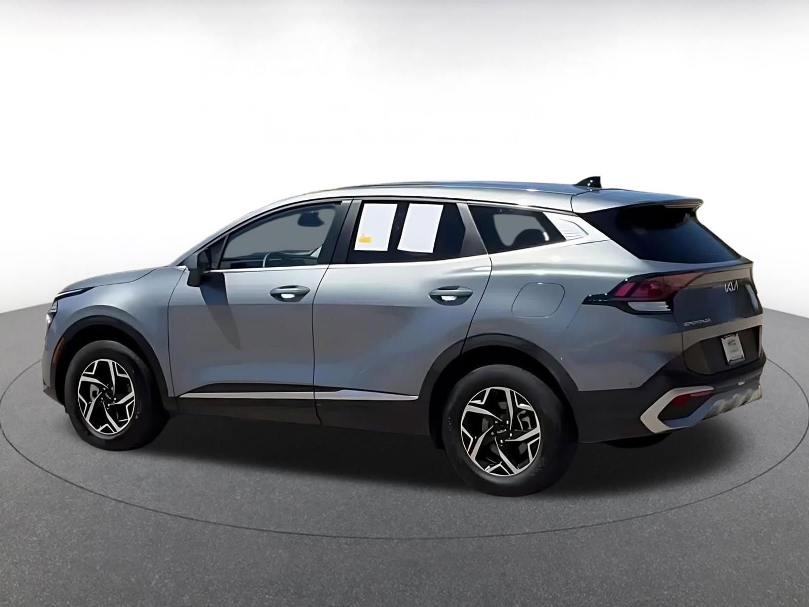 Thumbnail: 2025 Kia Sportage - 10