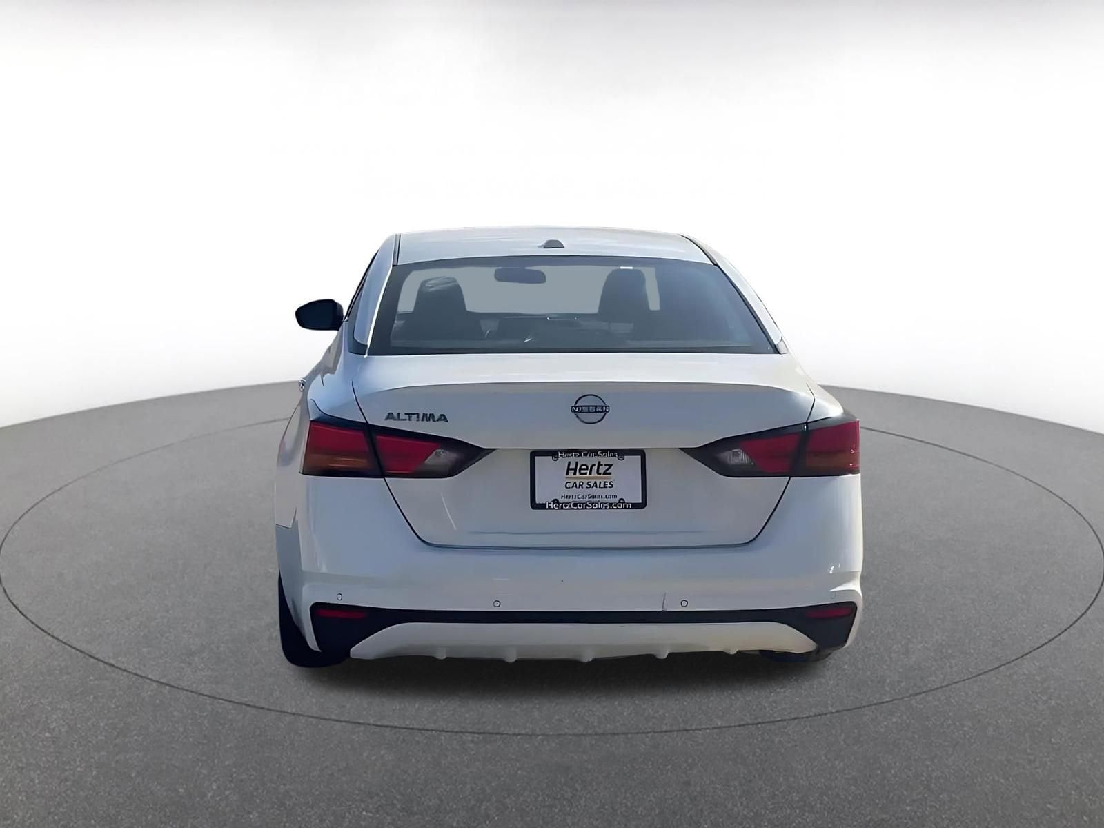 Thumbnail: 2025 Nissan Altima - 12