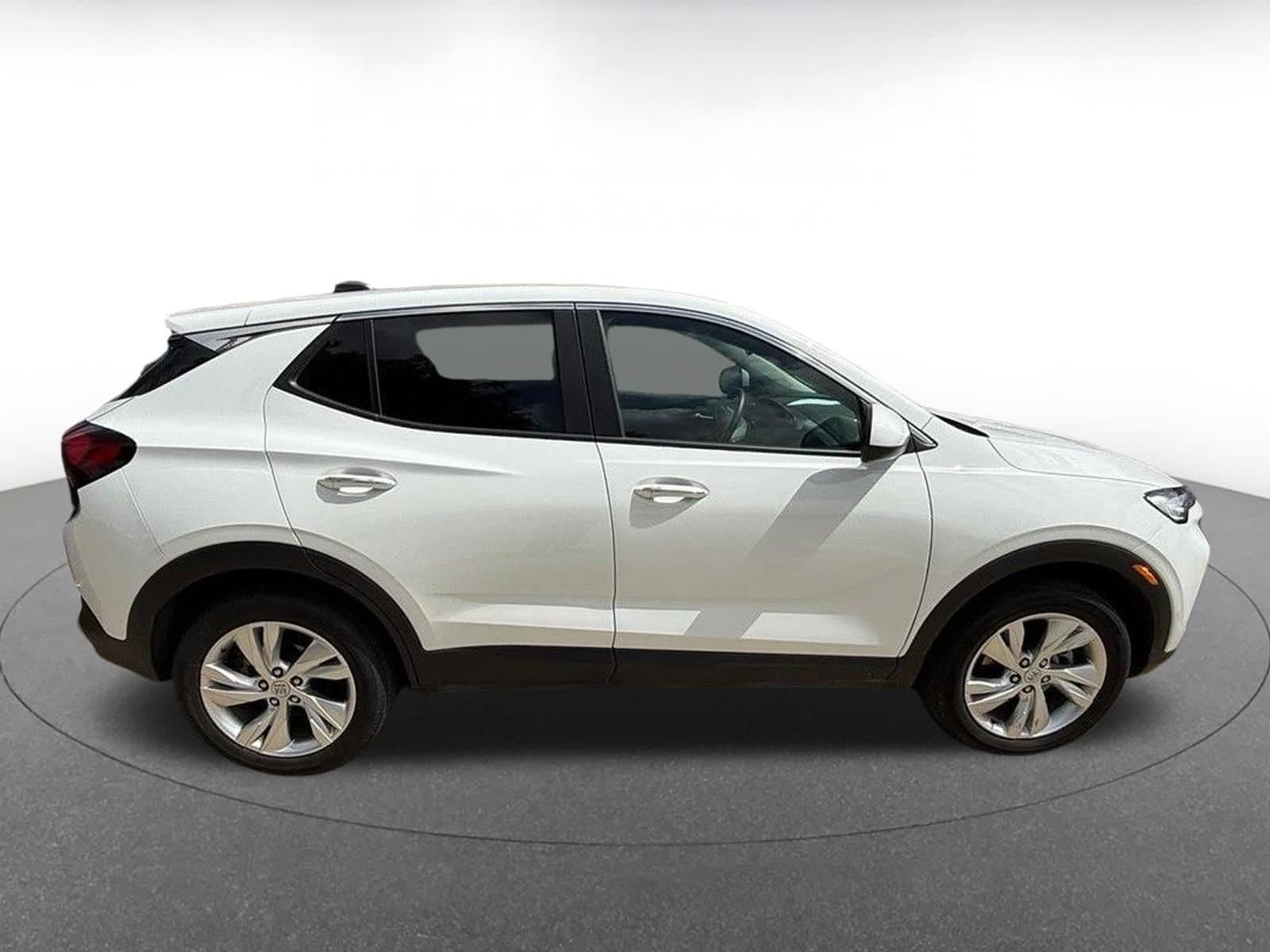 Thumbnail: 2025 Buick Encore GX - 5