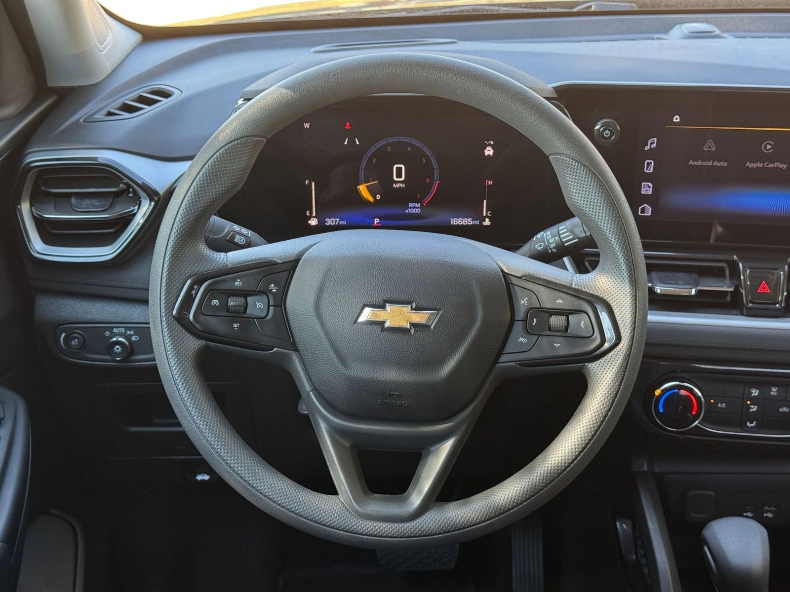 Thumbnail: 2025 Chevrolet TrailBlazer - 28