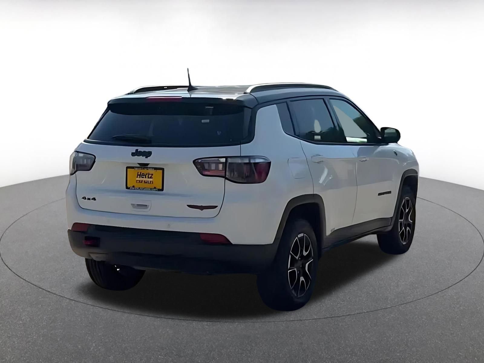 Thumbnail: 2025 Jeep Compass - 15