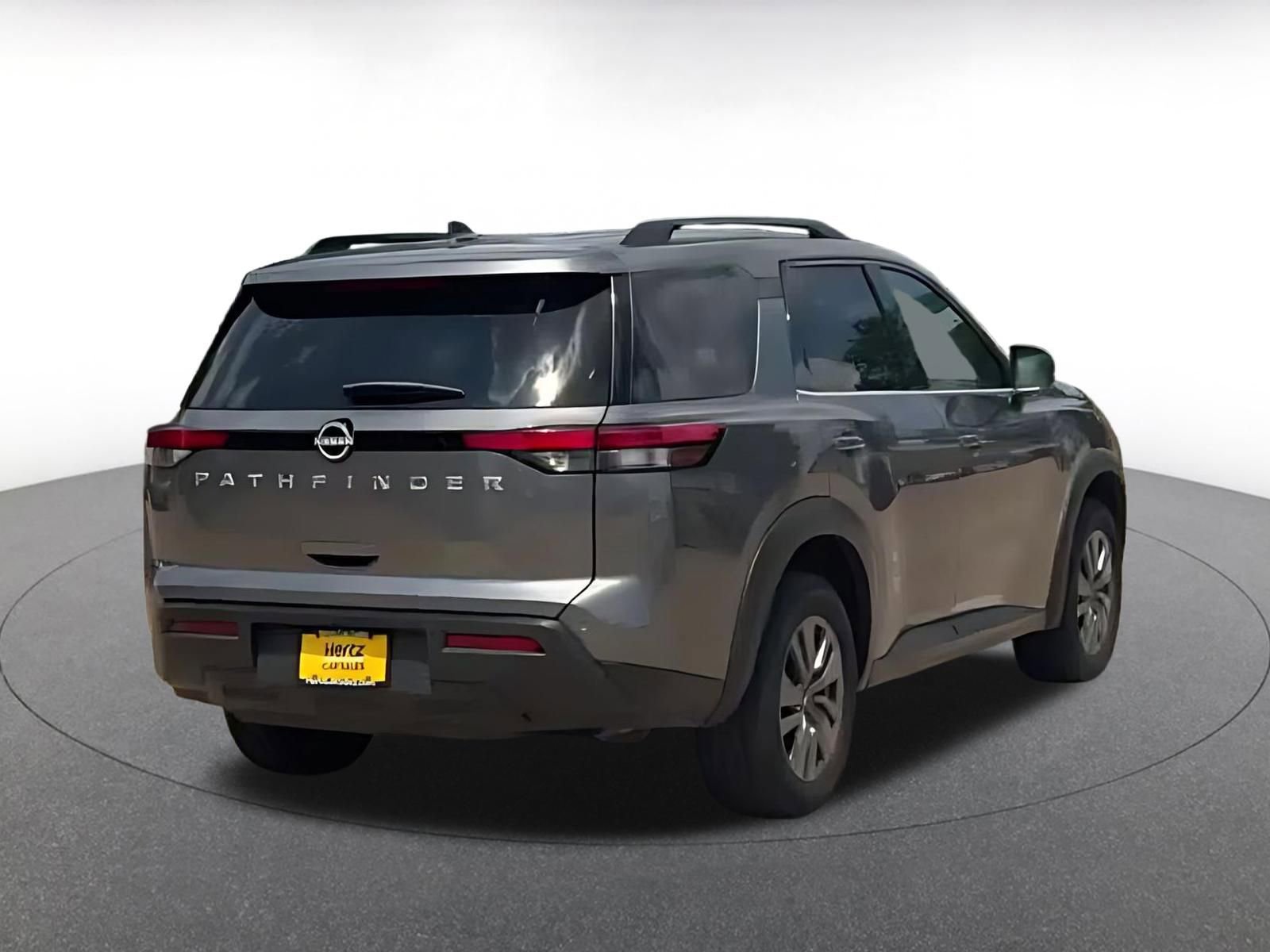 Thumbnail: 2025 Nissan Pathfinder - 14