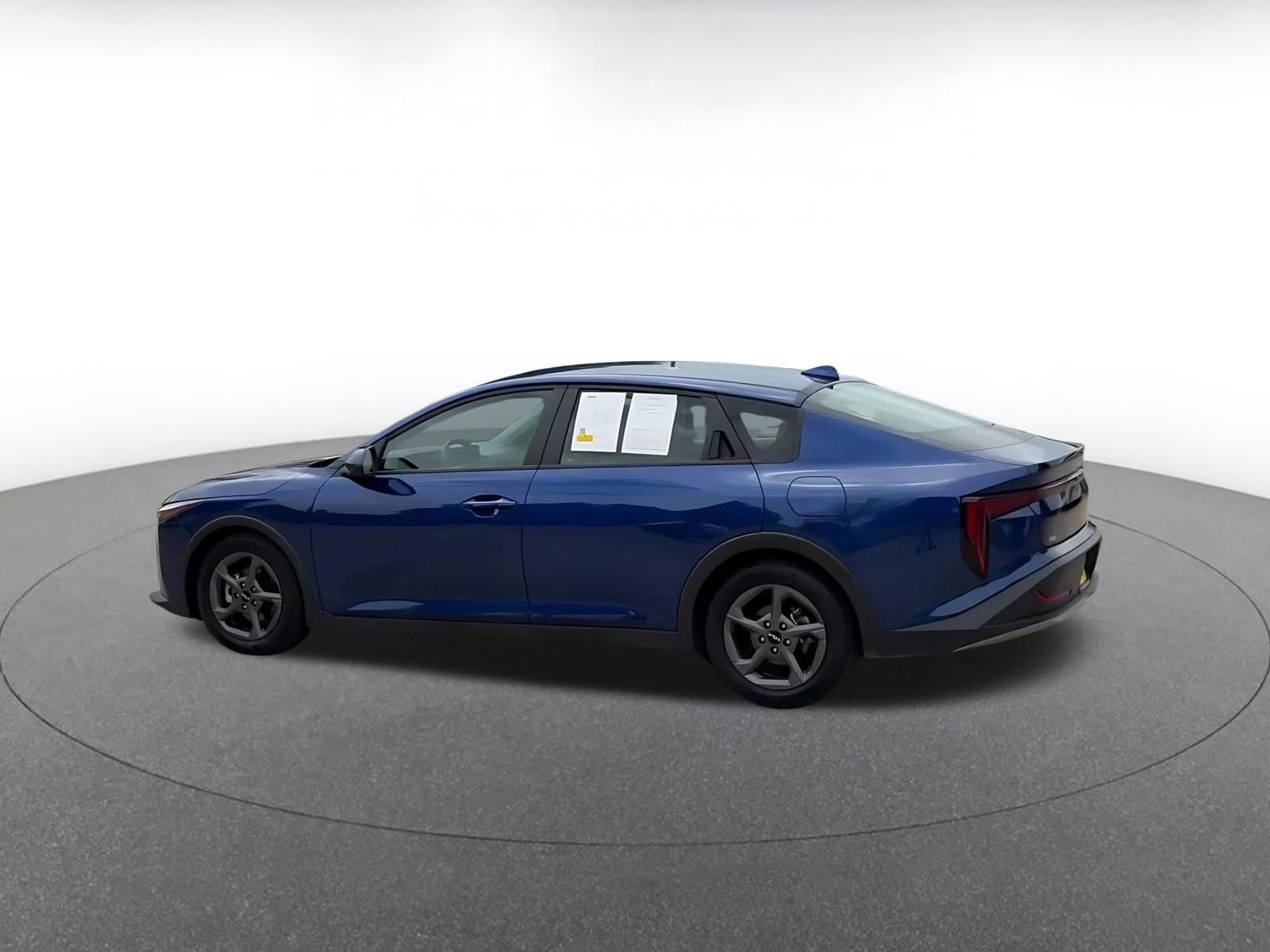 Thumbnail: 2025 Kia K4 - 10