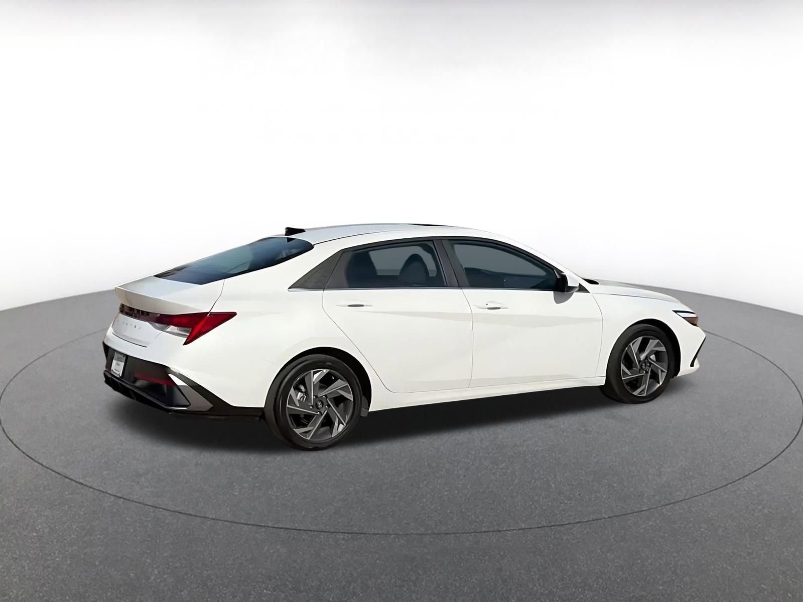 Thumbnail: 2025 Hyundai Elantra - 12