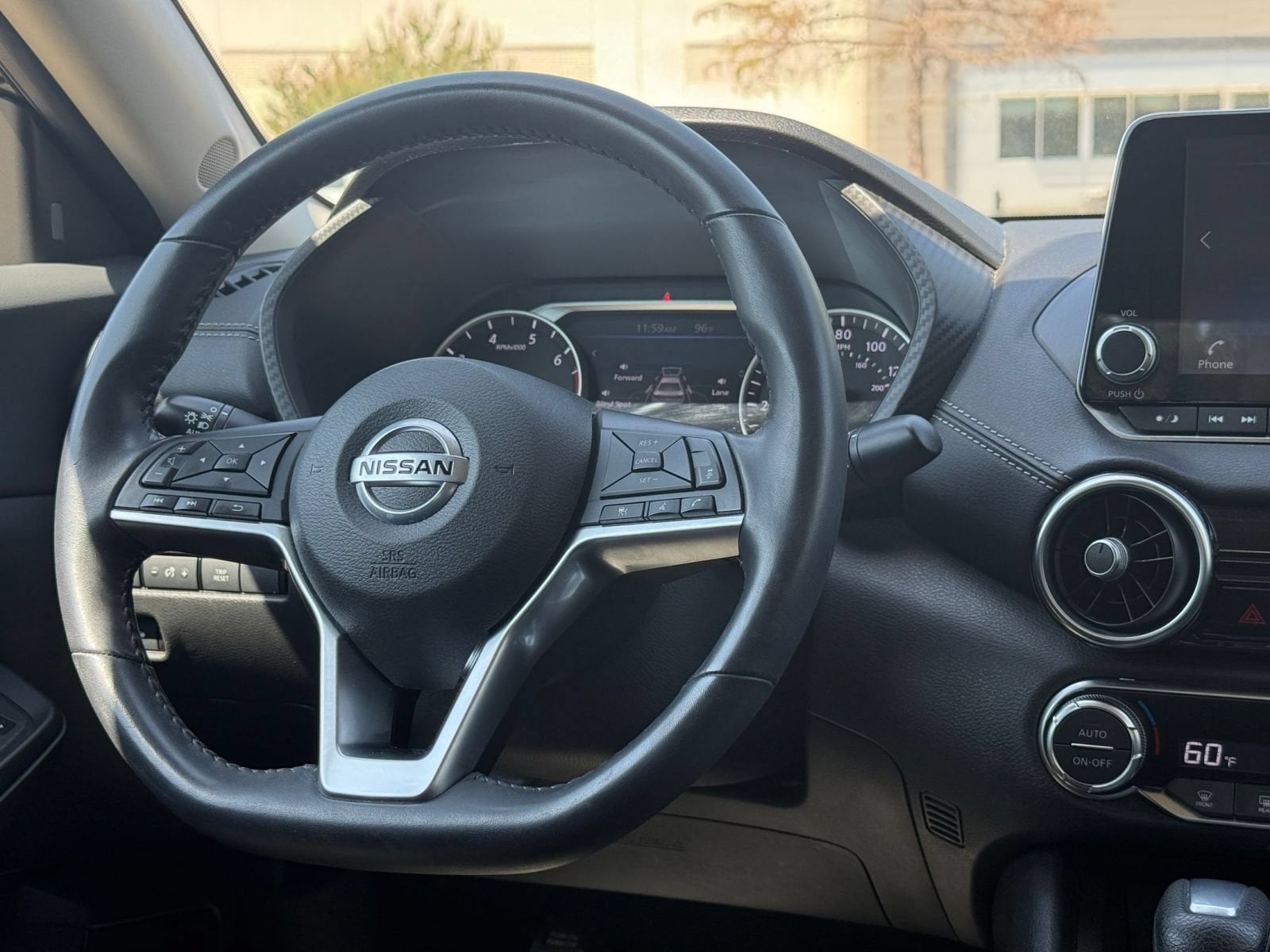 Thumbnail: 2021 Nissan Sentra - 33
