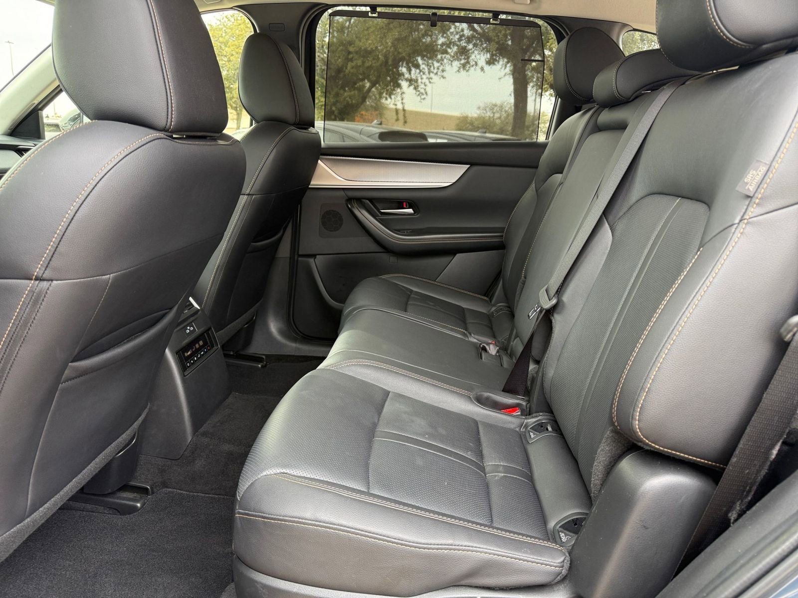 Thumbnail: 2025 Mazda CX-70 - 27