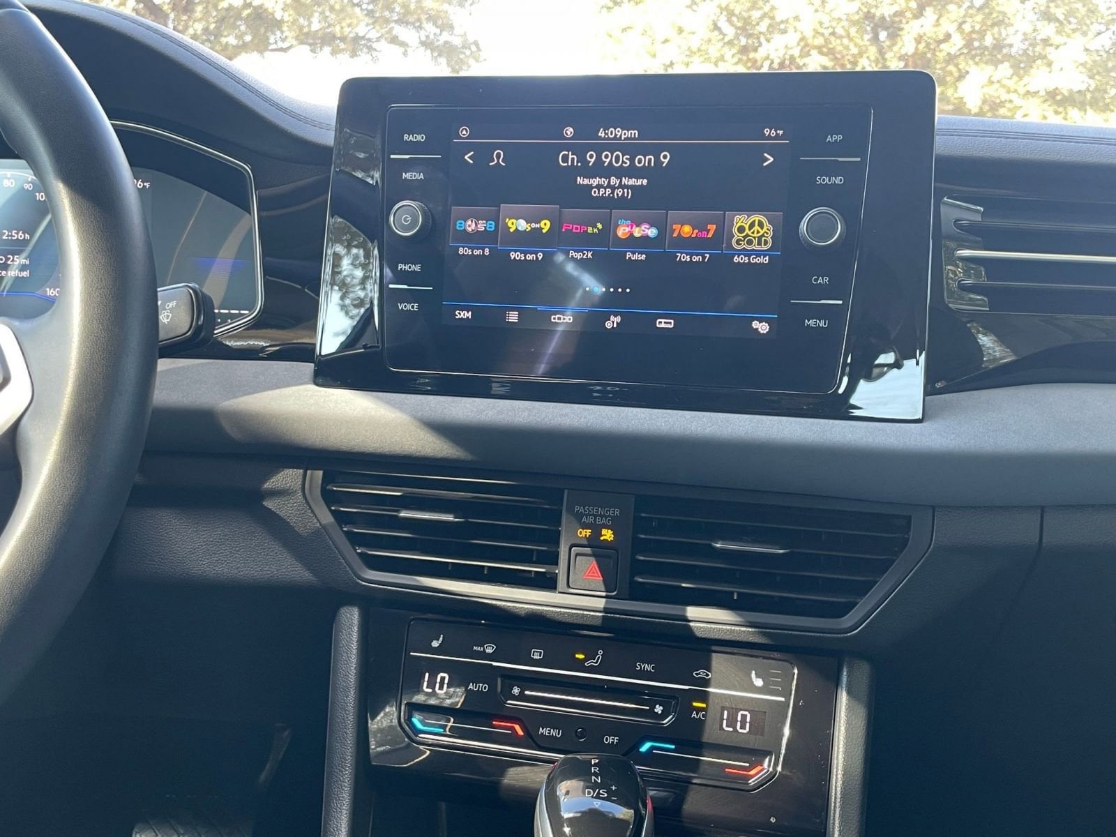 Thumbnail: 2025 Volkswagen Jetta - 18