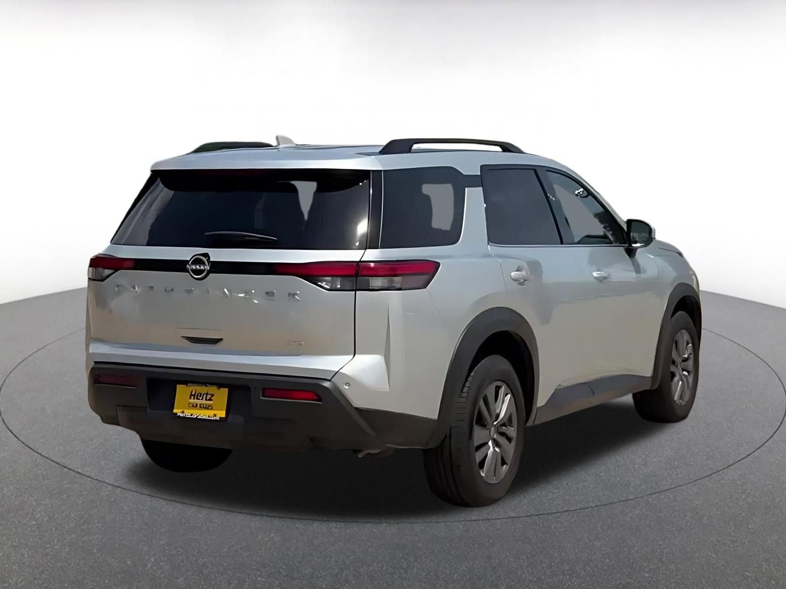 Thumbnail: 2025 Nissan Pathfinder - 14