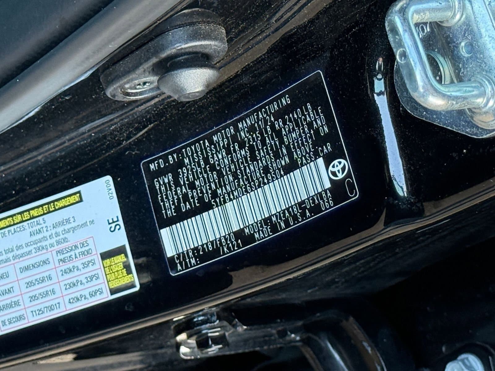 Thumbnail: 2025 Toyota Corolla - 29