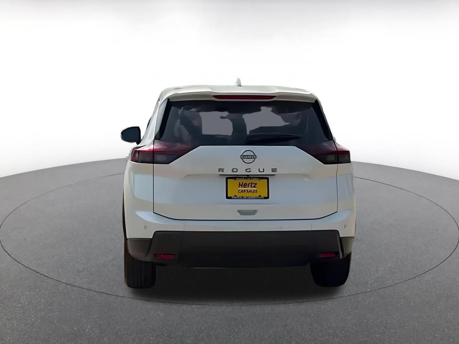 Thumbnail: 2026 Nissan Rogue - 12