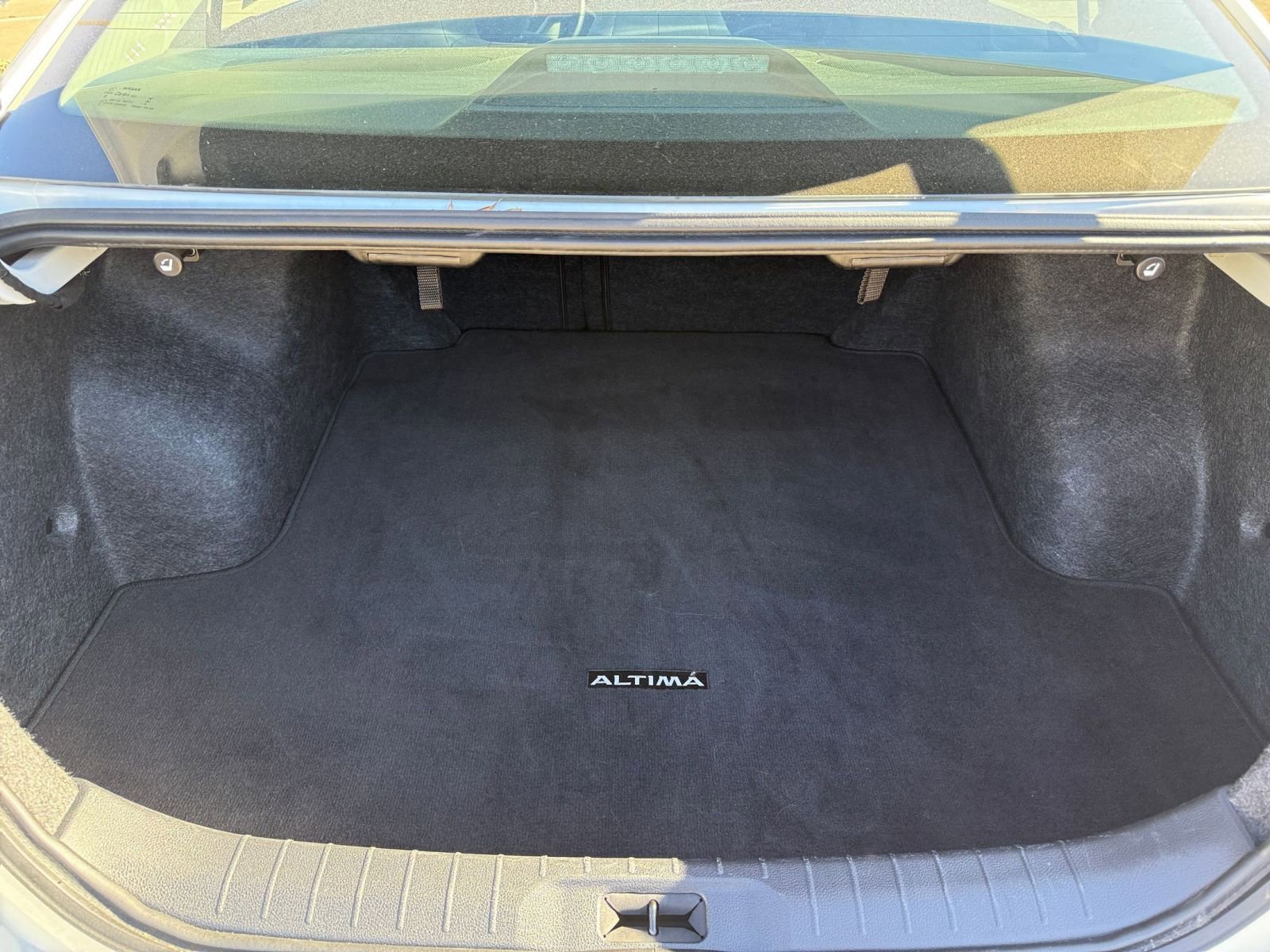 Thumbnail: 2025 Nissan Altima - 31