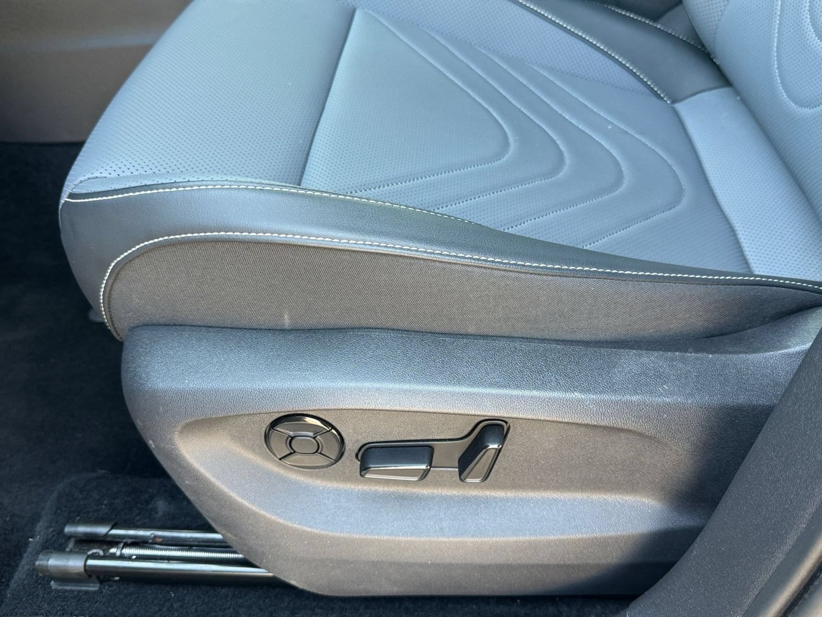 Thumbnail: 2026 Volkswagen Tiguan - 22