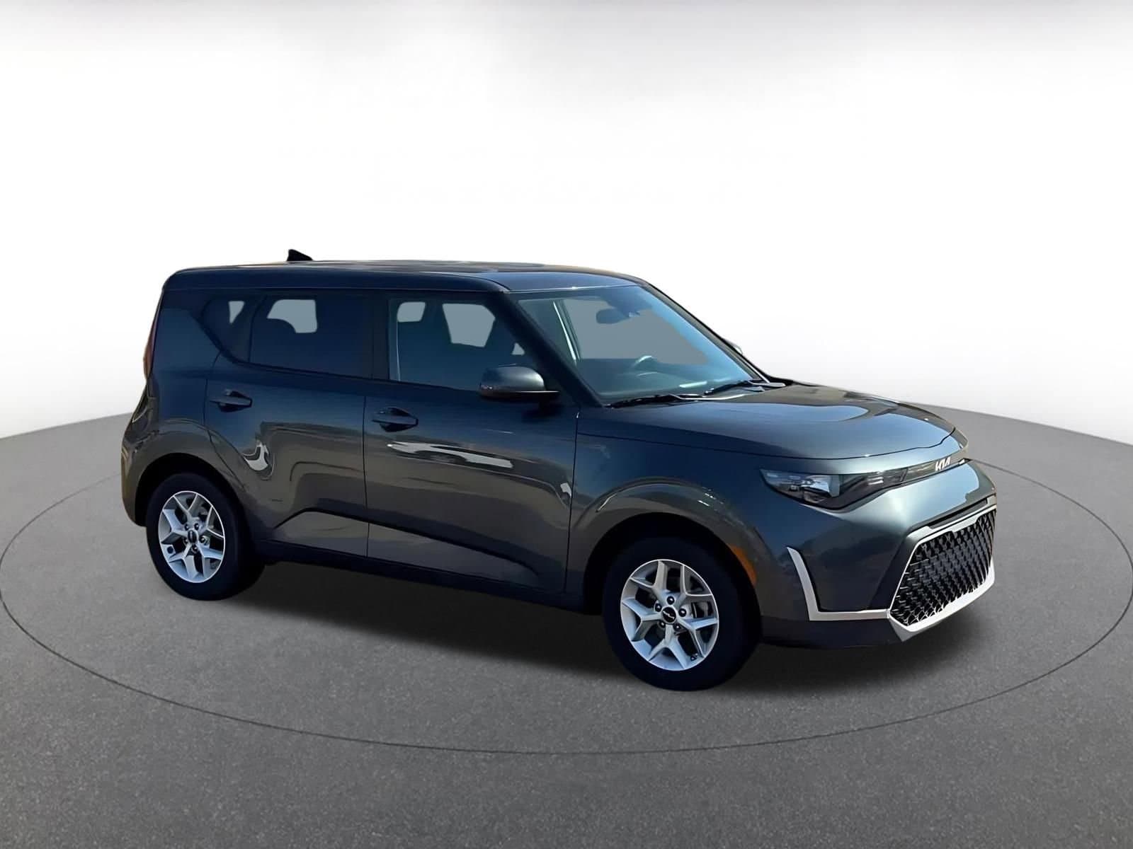 Thumbnail: 2025 Kia Soul - 2