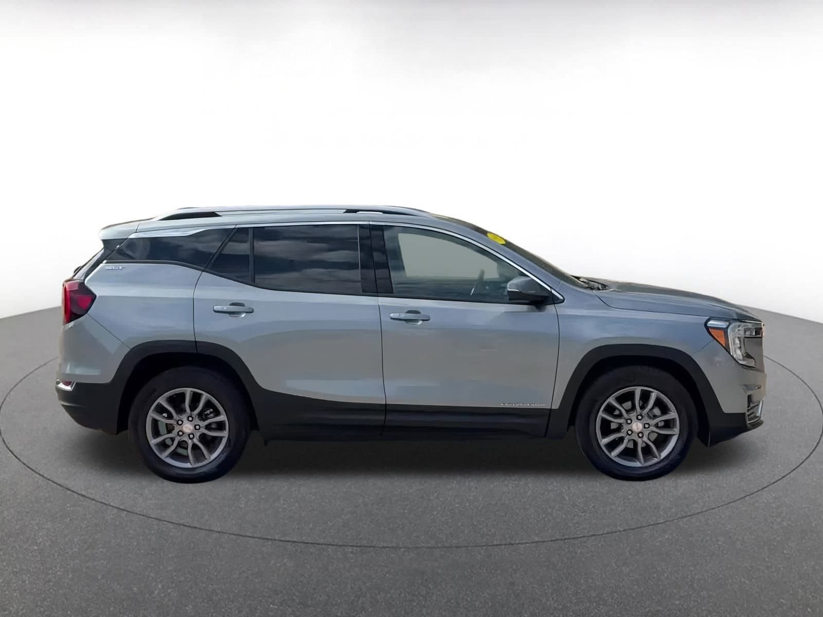 Thumbnail: 2024 GMC Terrain - 16