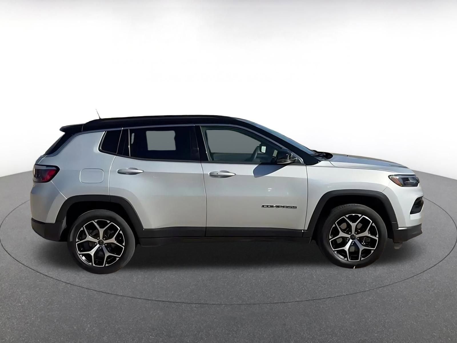 Thumbnail: 2025 Jeep Compass - 16