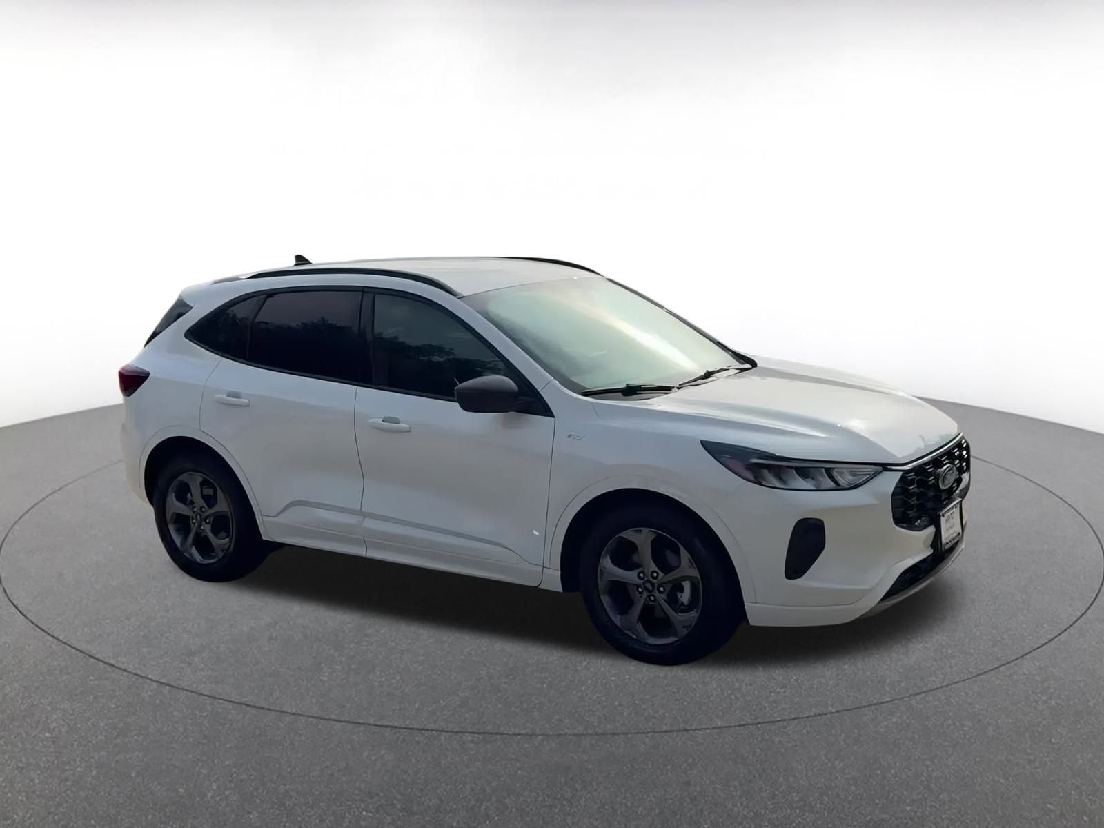 Thumbnail: 2023 Ford Escape - 2