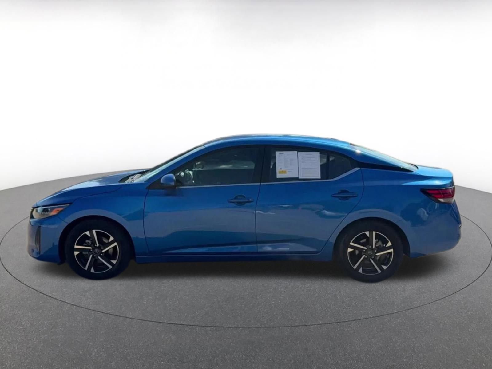 Thumbnail: 2024 Nissan Sentra - 9