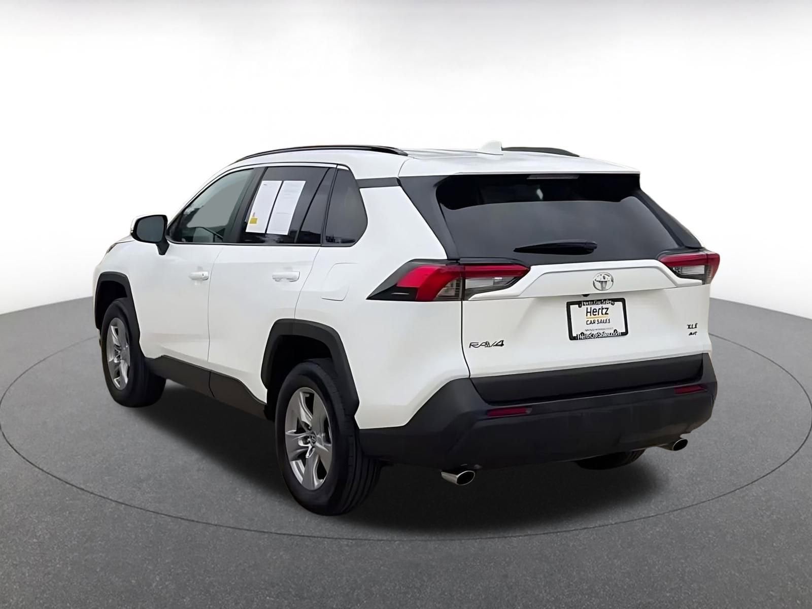 Thumbnail: 2025 Toyota RAV4 - 11