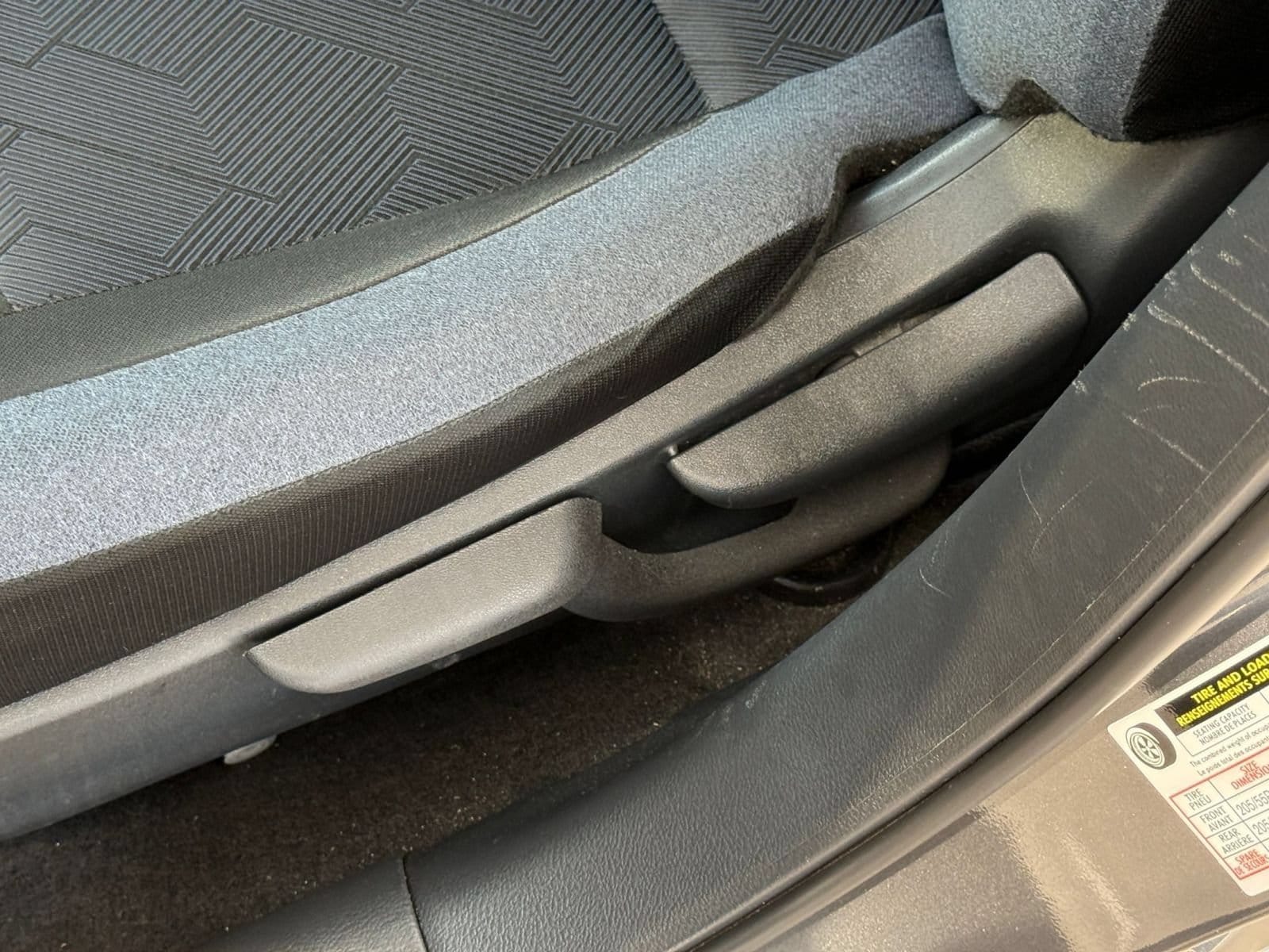 2025 Nissan Versa Sedan SV - Photo 18