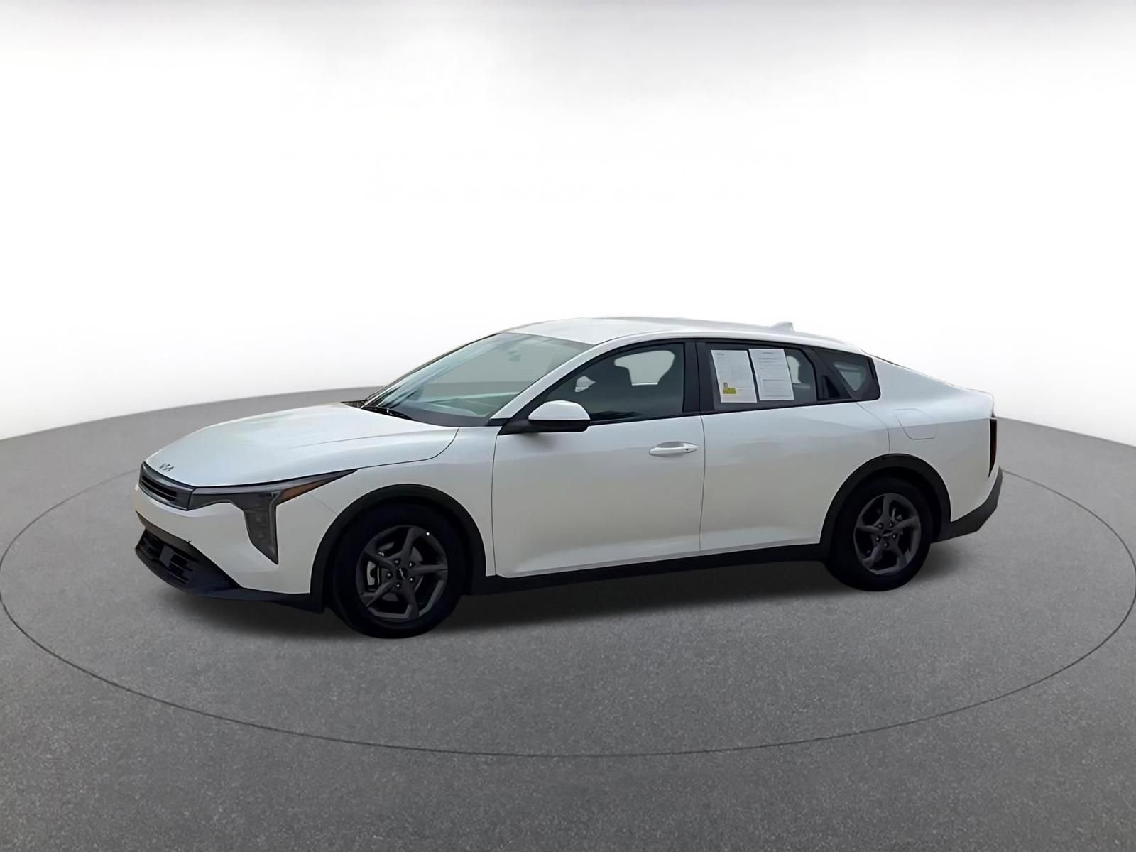 Thumbnail: 2025 Kia K4 - 9