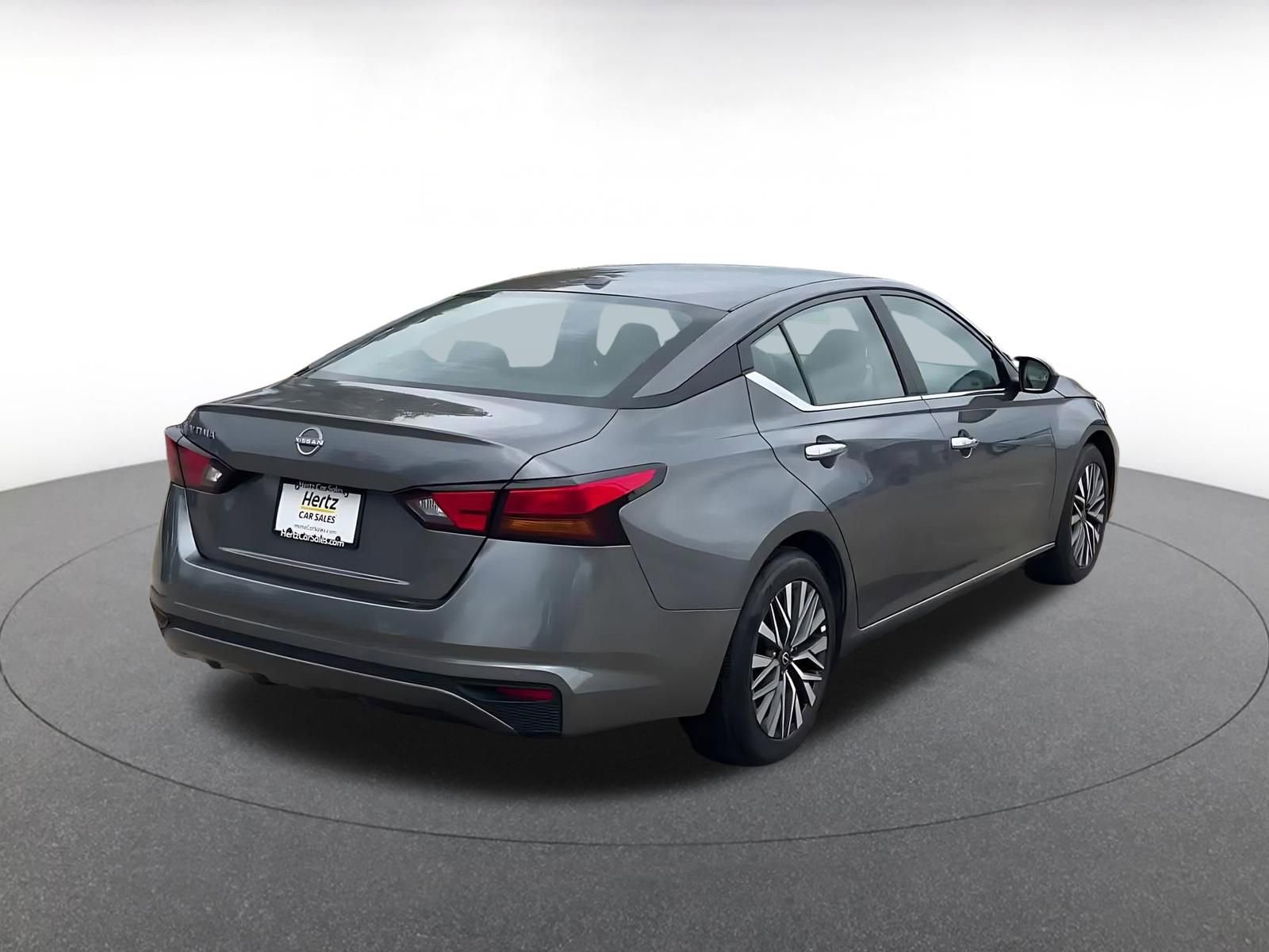Thumbnail: 2025 Nissan Altima - 14