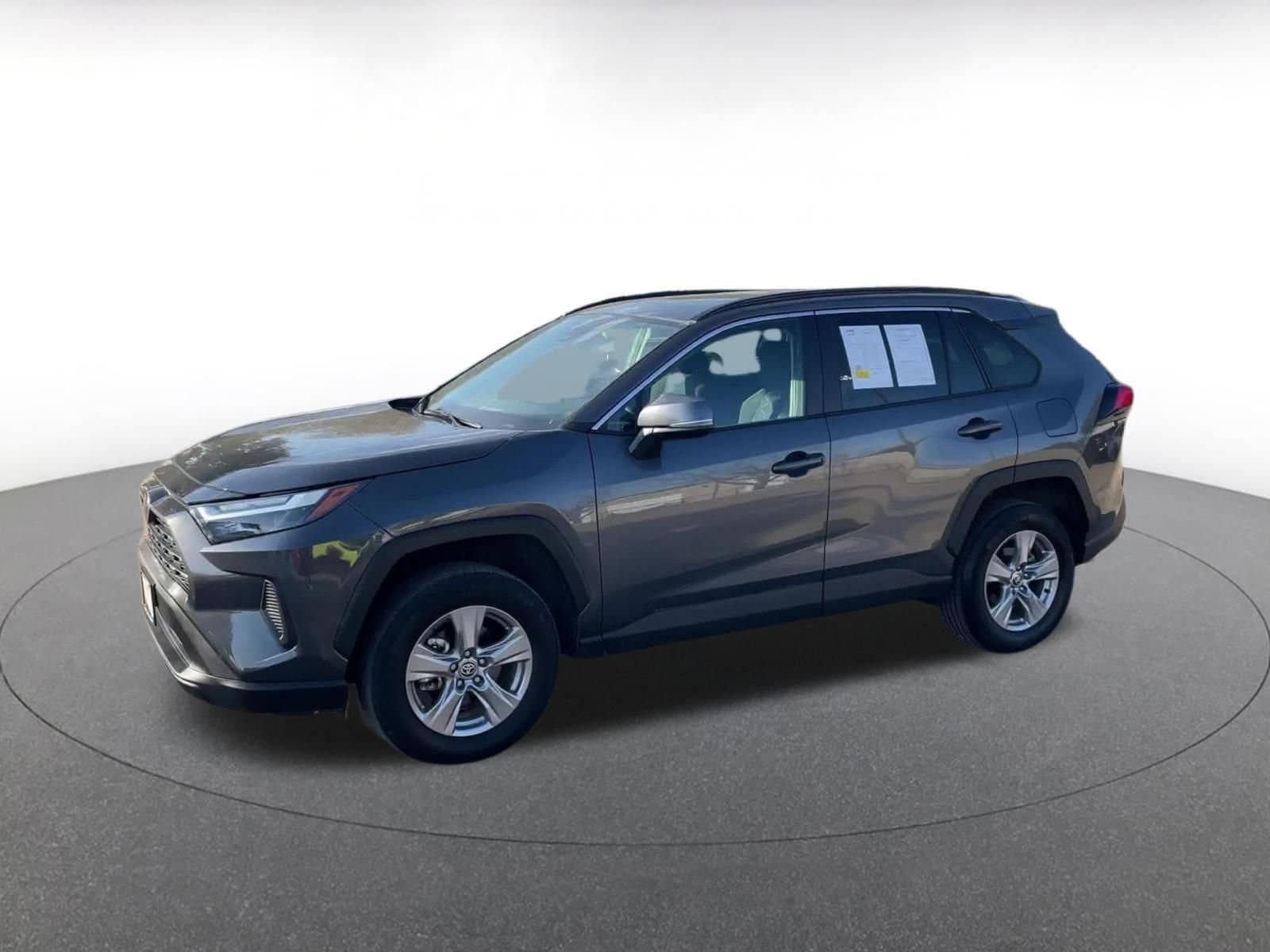 Thumbnail: 2025 Toyota RAV4 - 8