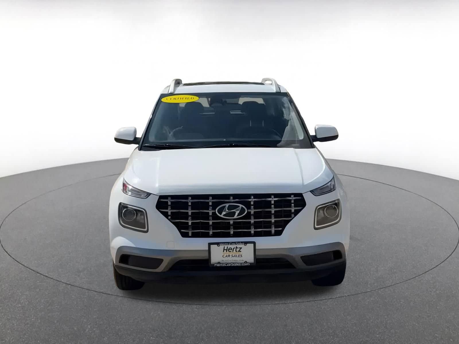 Thumbnail: 2023 Hyundai Venue - 4