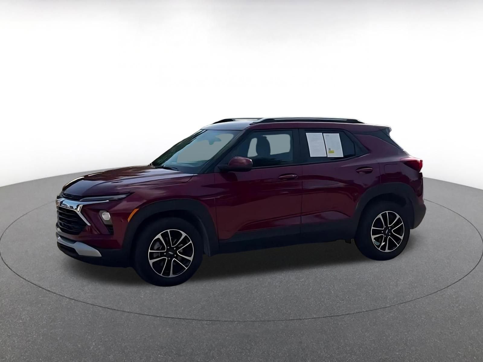 Thumbnail: 2025 Chevrolet TrailBlazer - 8
