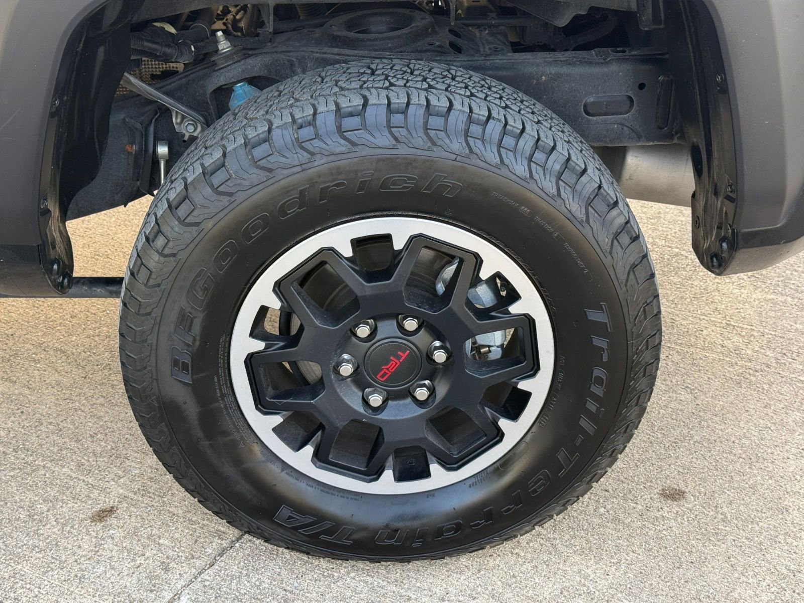 Thumbnail: 2025 Toyota Tacoma - 30