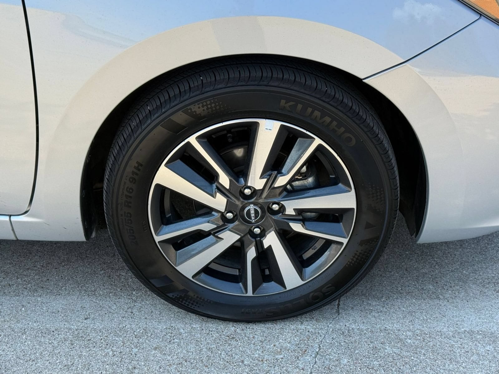 Thumbnail: 2025 Nissan Versa - 29