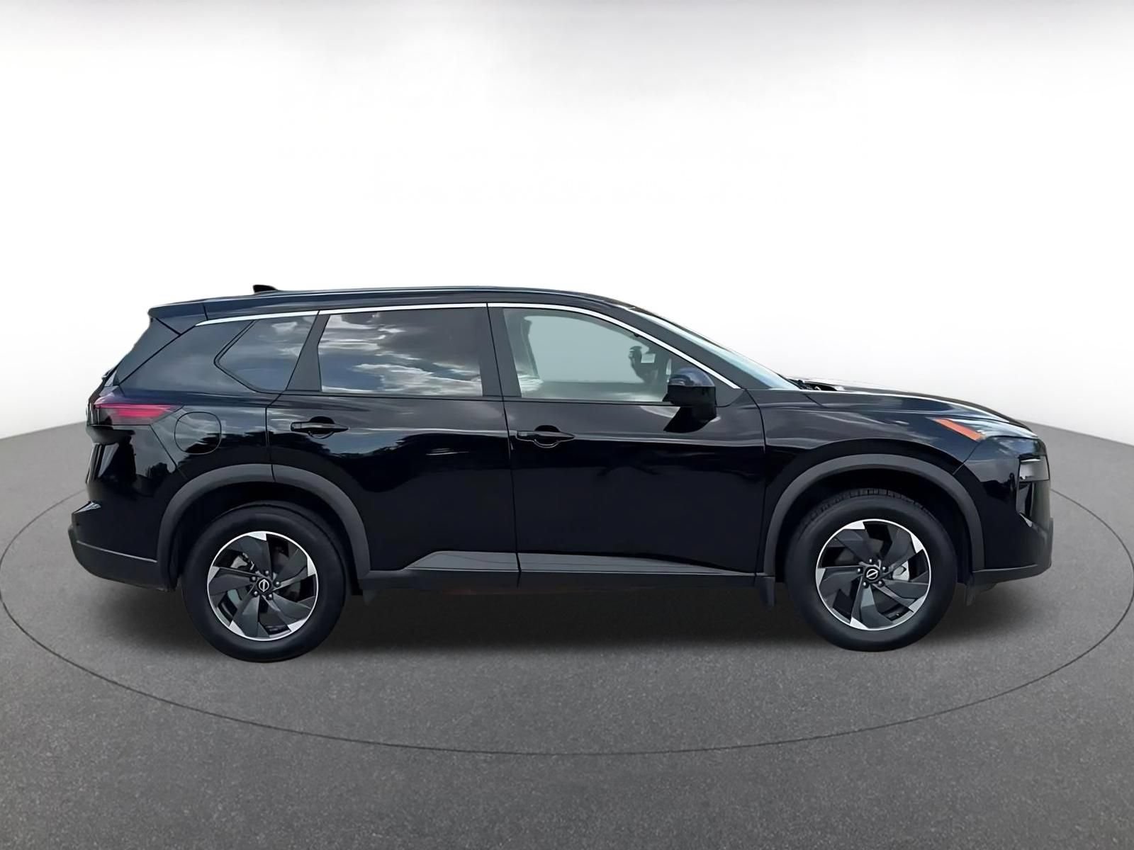 Thumbnail: 2026 Nissan Rogue - 15