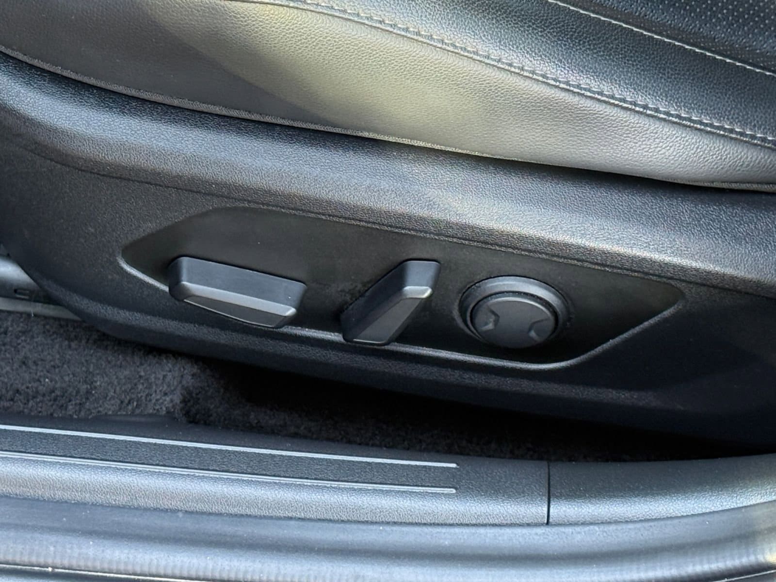 Thumbnail: 2025 Hyundai Elantra - 23