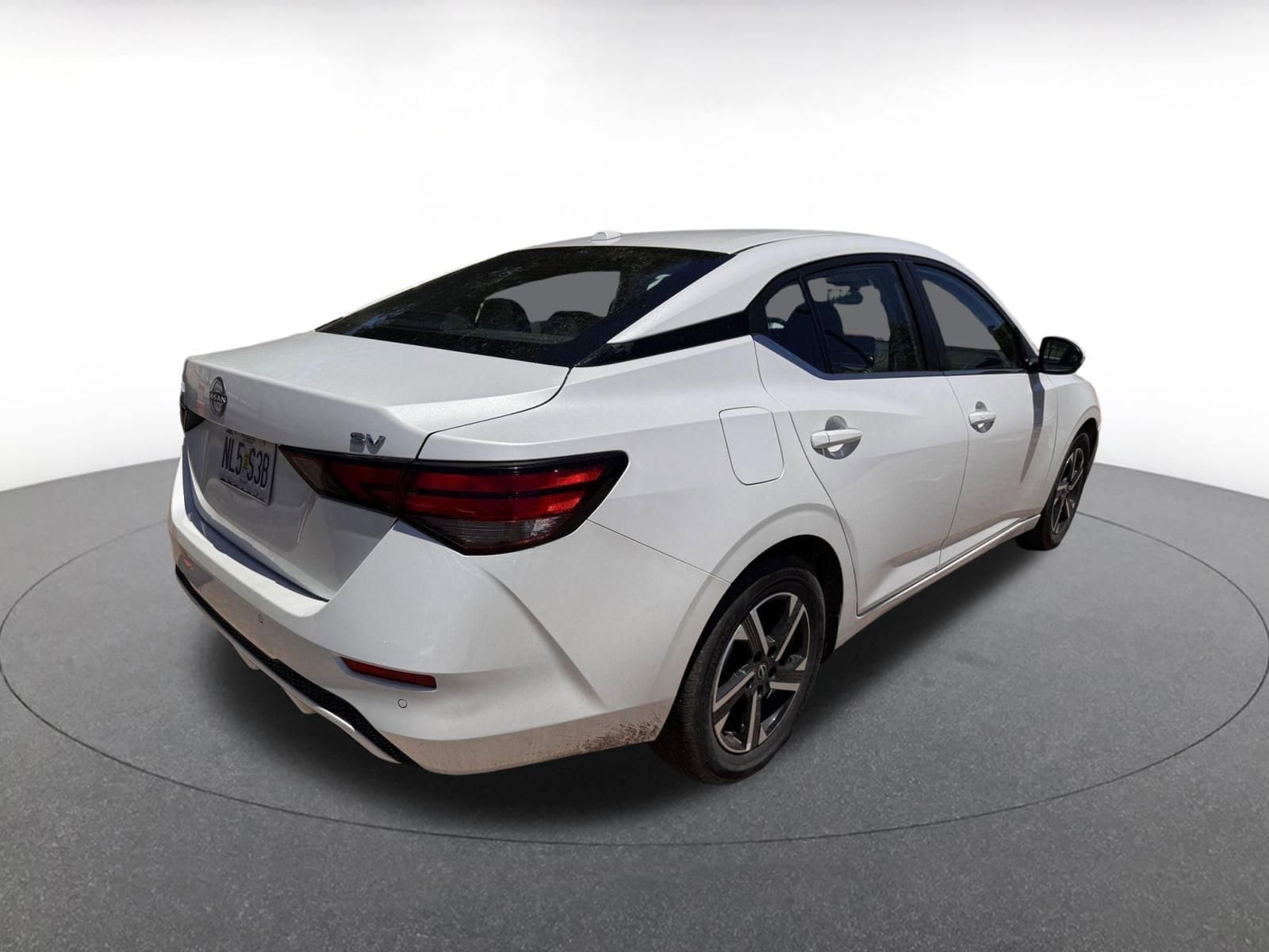 Thumbnail: 2024 Nissan Sentra - 4