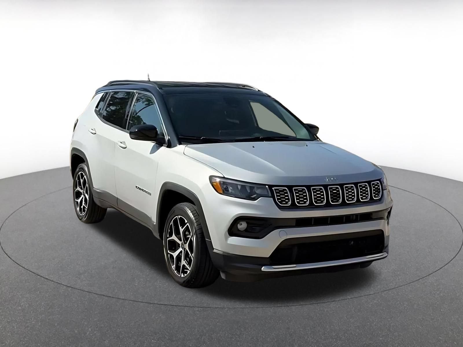 Thumbnail: 2025 Jeep Compass - 3